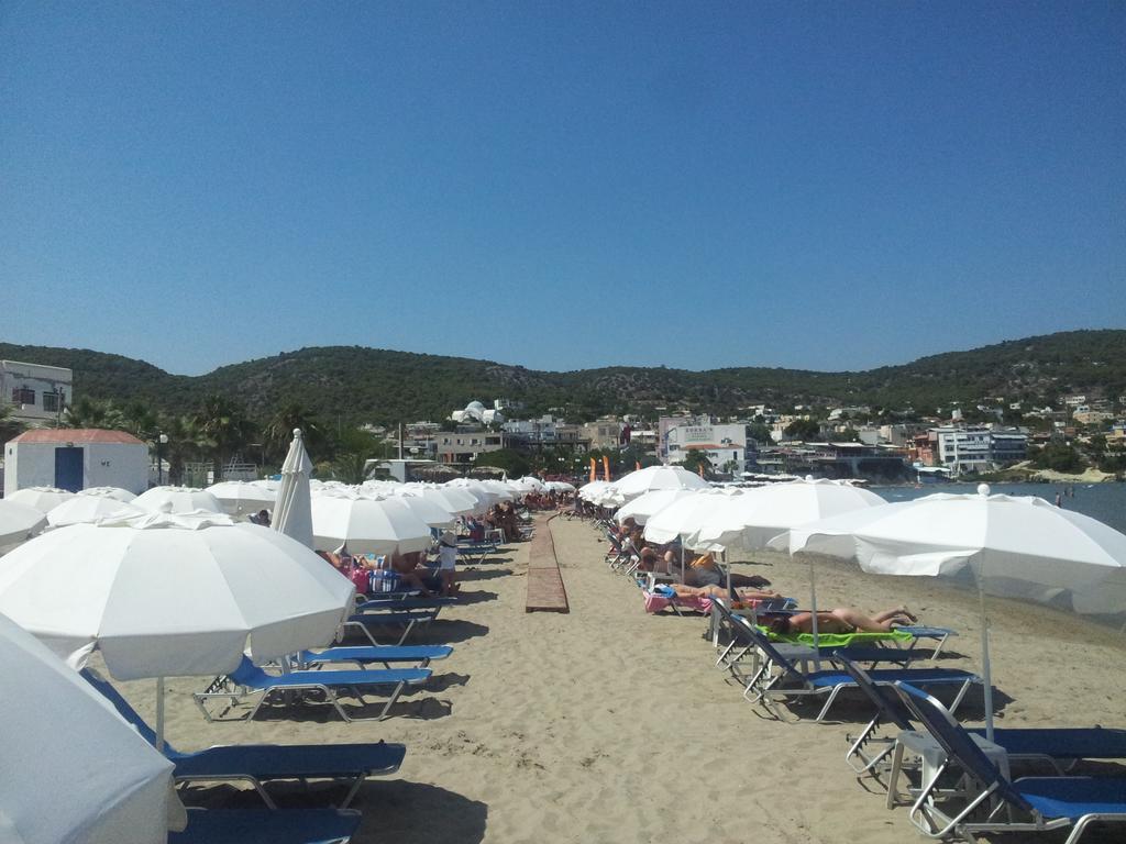 Pericles Studios Agia Marina  Buitenkant foto